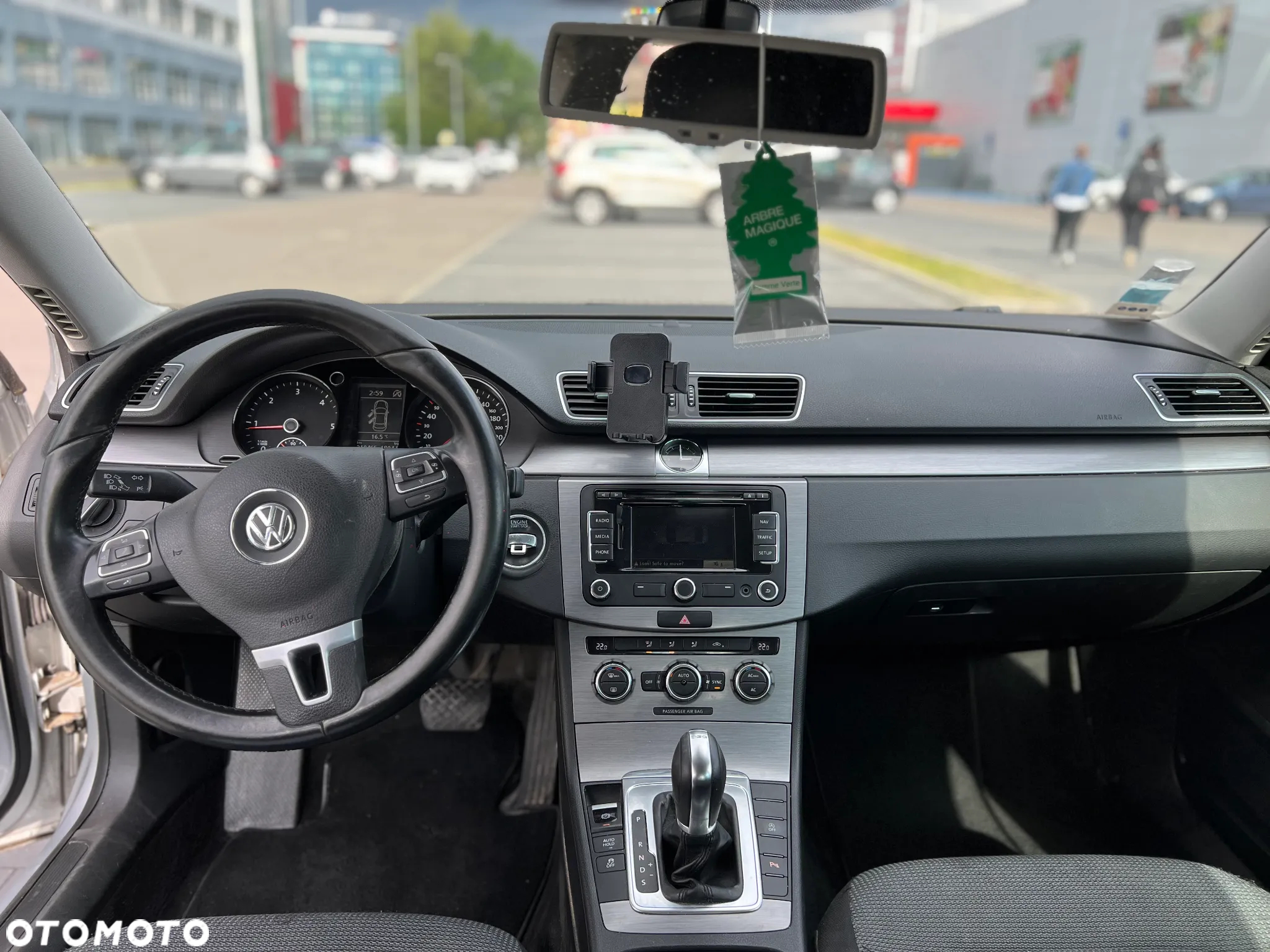 Volkswagen Passat 2.0 TDI DSG BlueMotion Technology Comfortline - 13