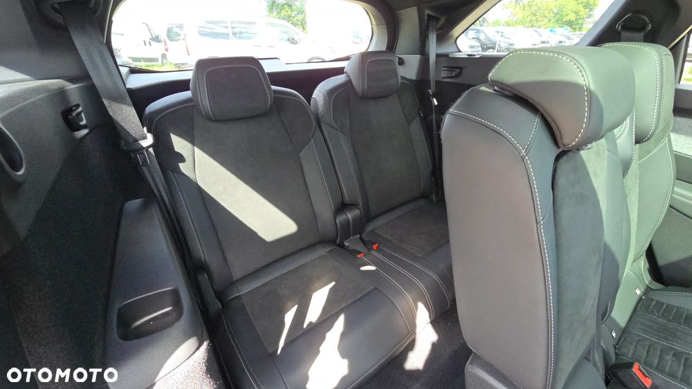 Peugeot 5008 1.2 PureTech mHEV GT S&S e-DCS6 - 18