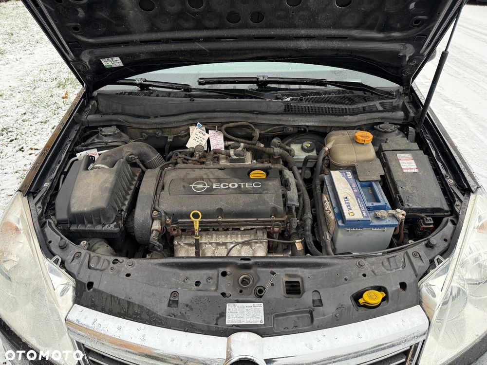 Opel Astra 1.6 Enjoy - 18