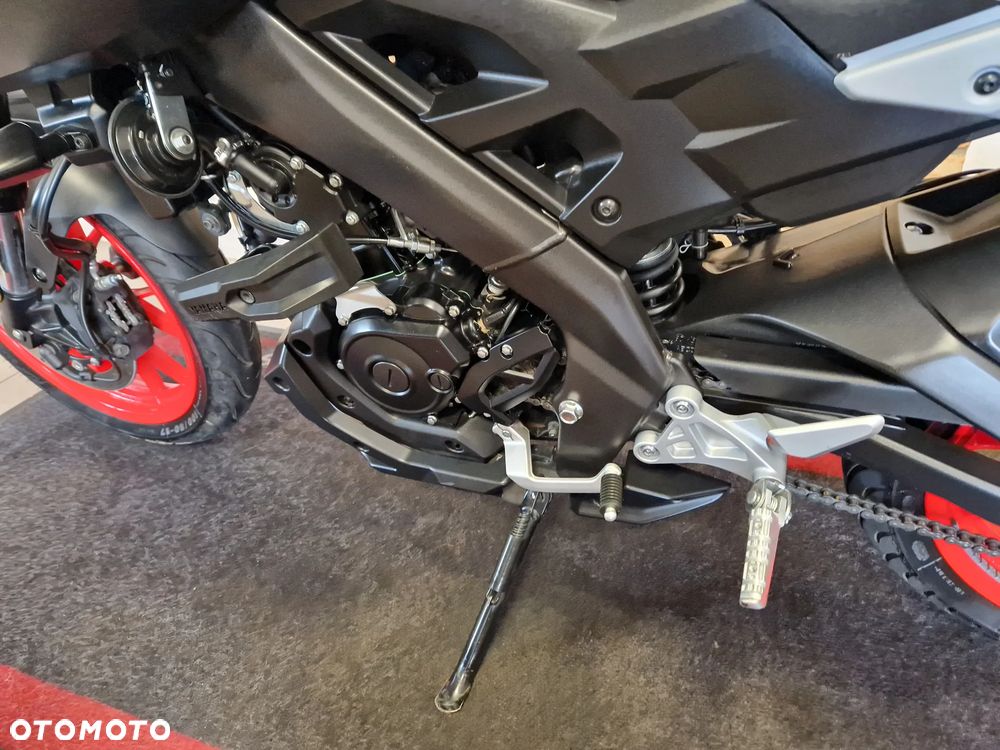 Yamaha MT - 14