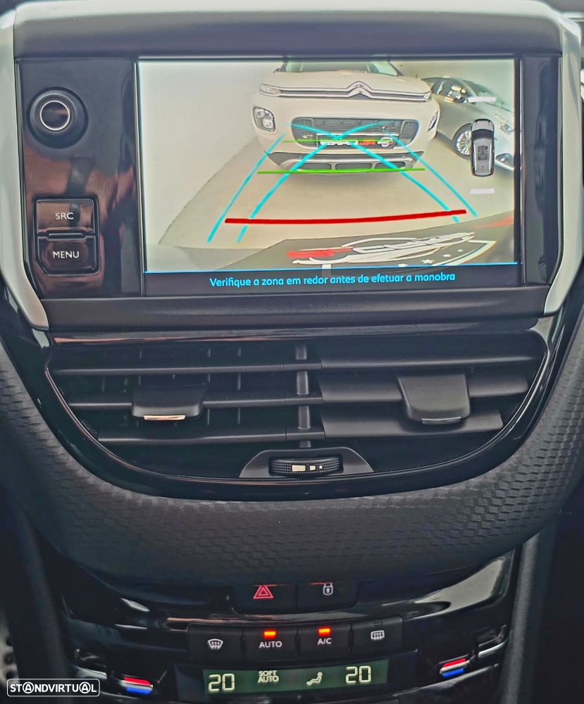 Peugeot 2008 1.2 PureTech Crossway - 25