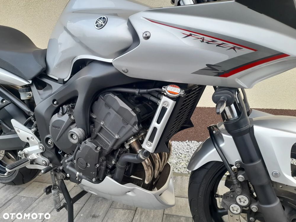 Yamaha FZ6 - 14
