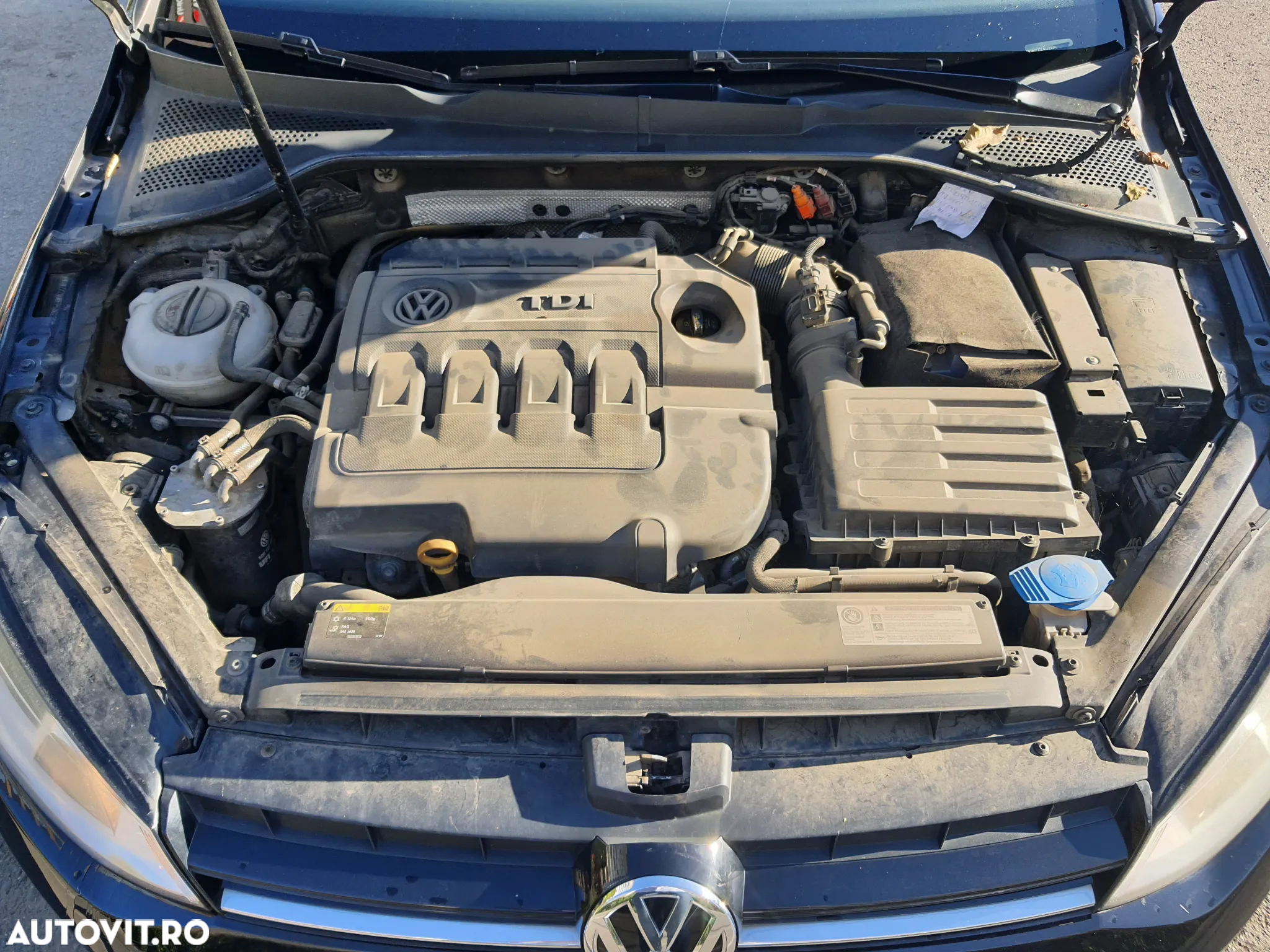 Volkswagen Golf 1.6 TDI BMT Comfortline - 9