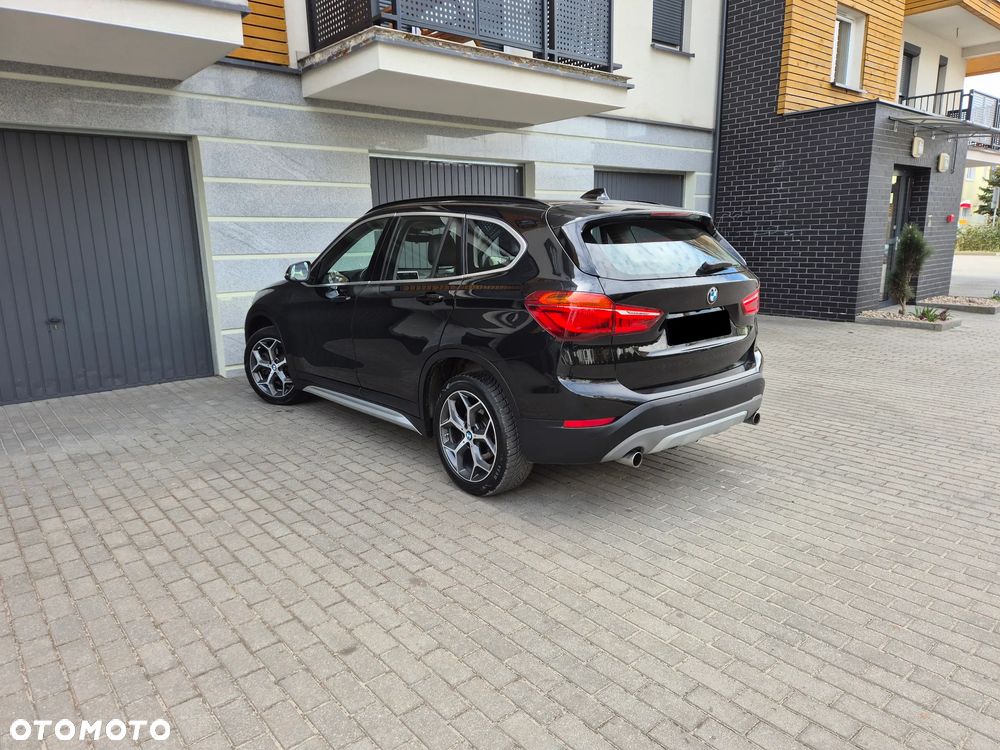 BMW X1 xDrive20d M Sport - 4