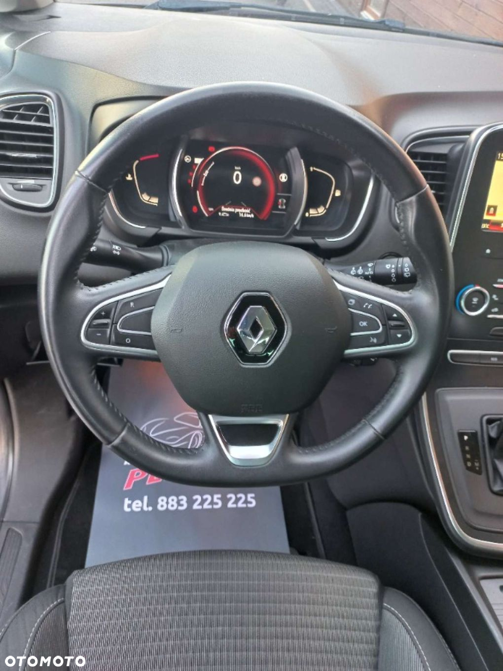 Renault Scenic - 12