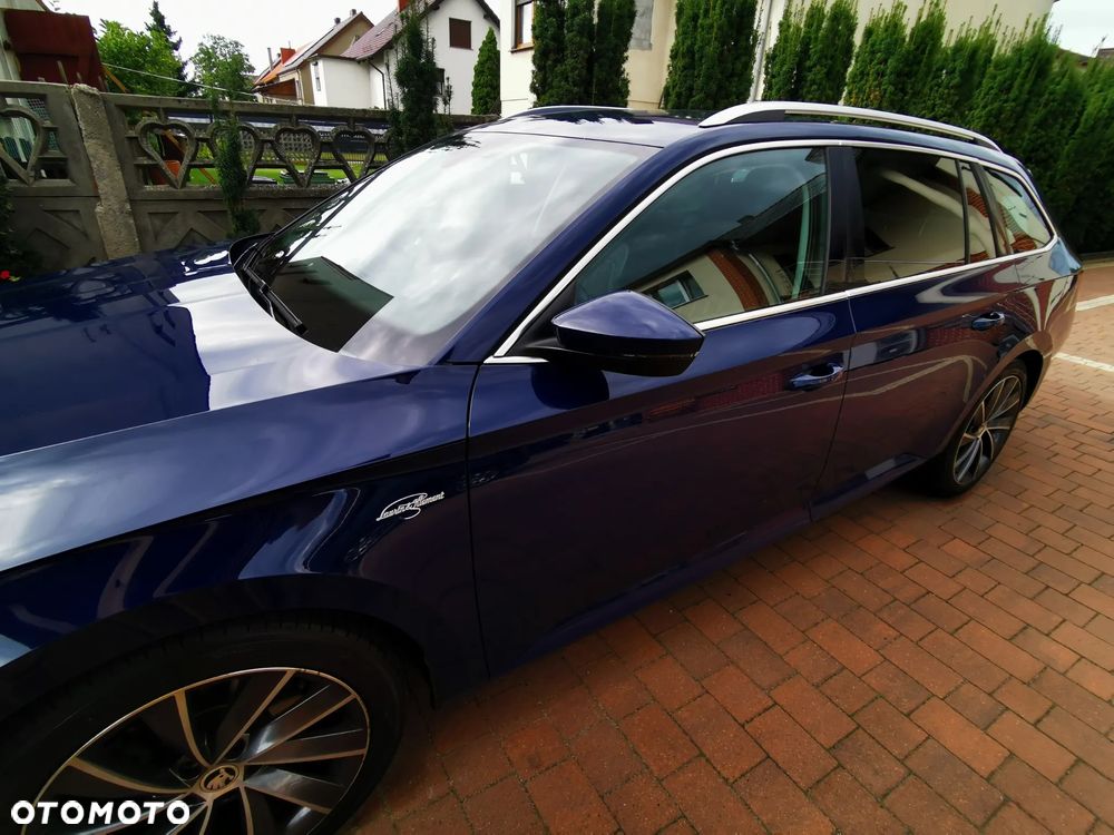 Skoda Superb 2.0 TDI L&K - 33