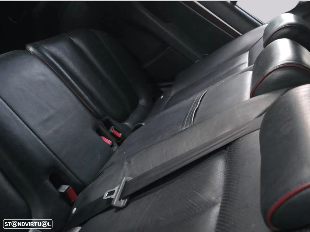 Hyundai Santa Fe - 12