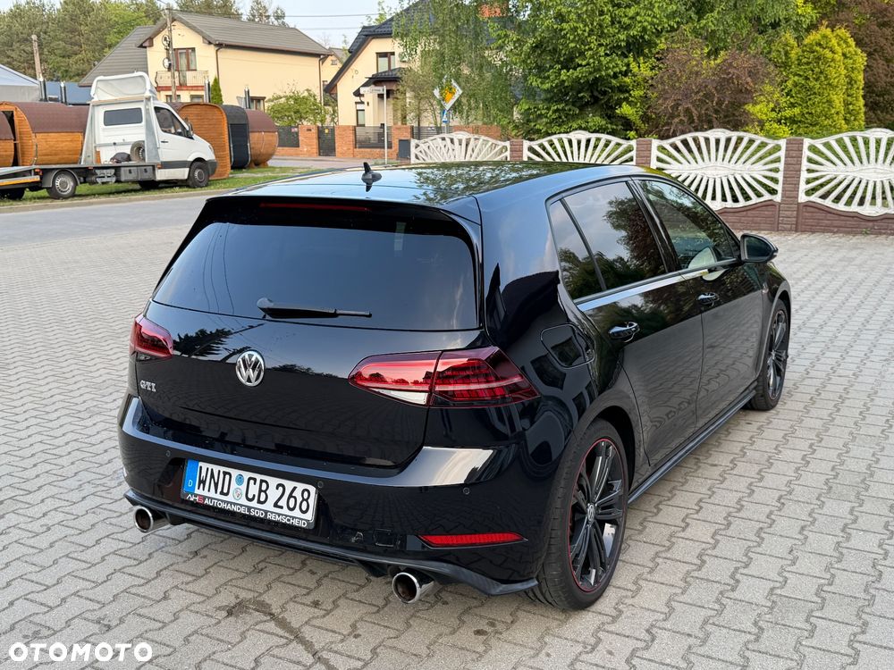 Volkswagen Golf 2.0 TSI BMT GTI Performance - 12