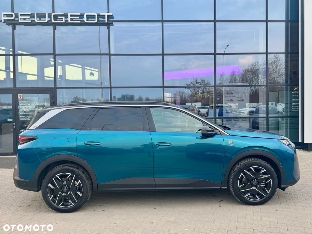 Peugeot 5008 - 8