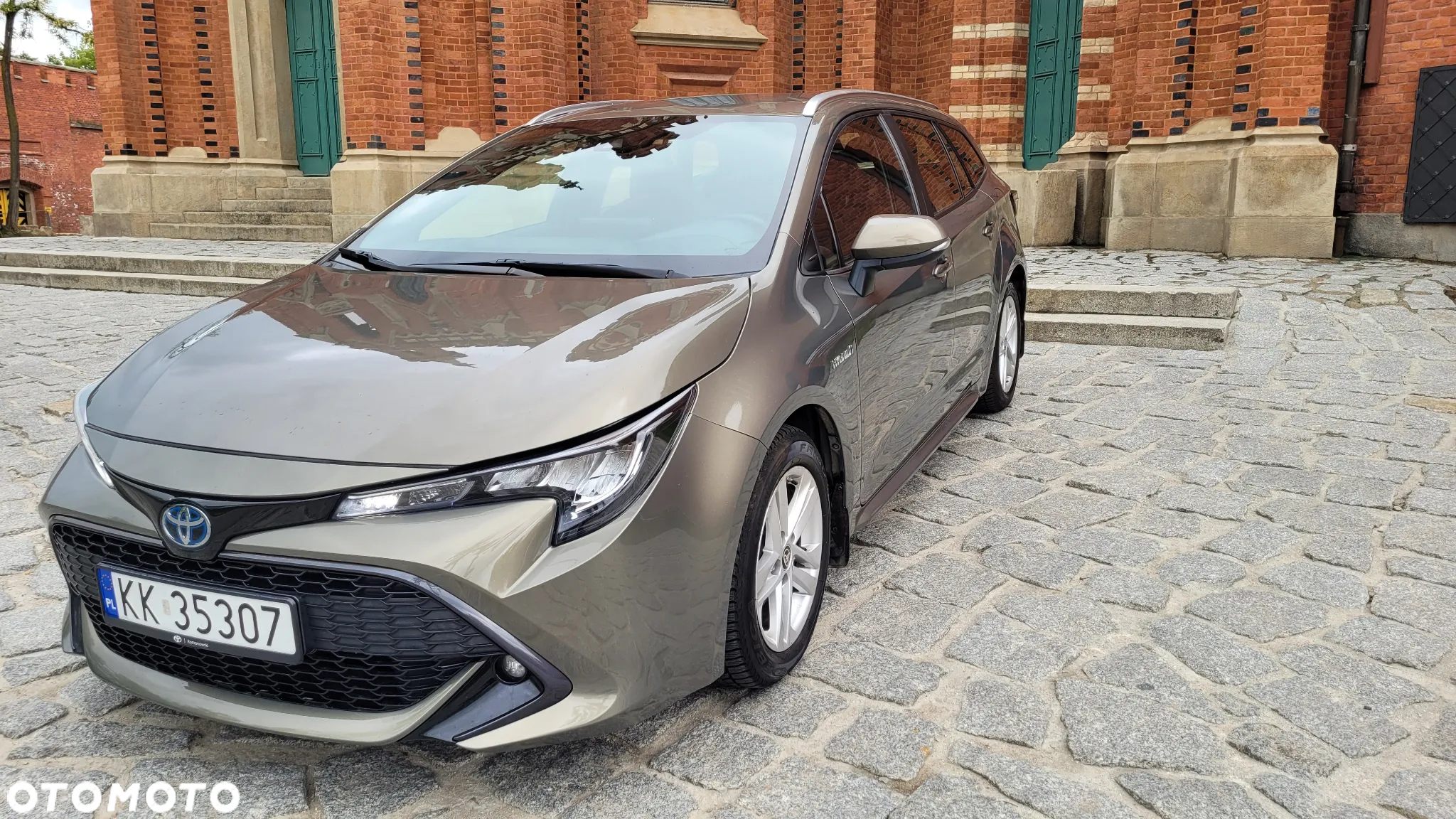 Toyota Corolla 1.8 Hybrid Comfort - 3