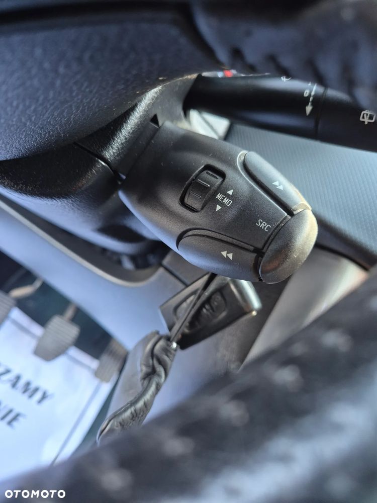 Peugeot 207 - 28