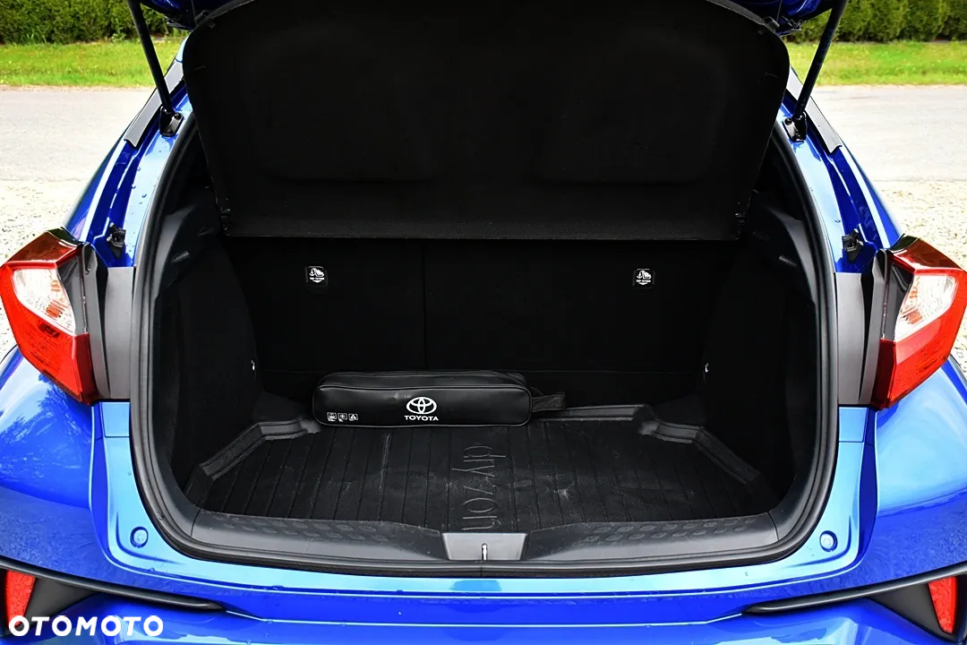 Toyota C-HR - 31