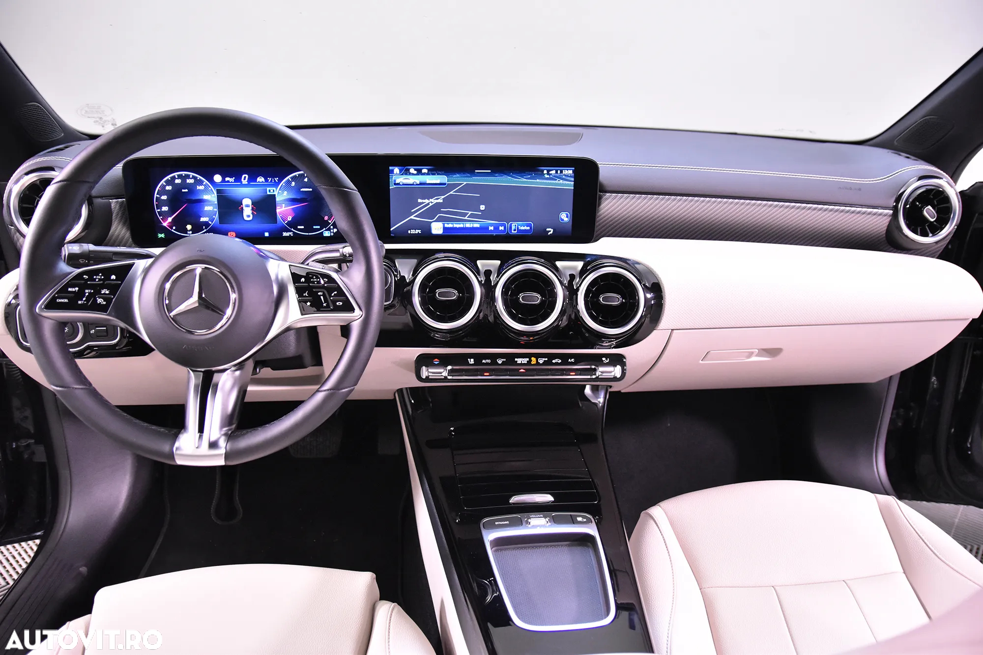 Mercedes-Benz CLA 180 7G-DCT Edition Progressive Line - 9
