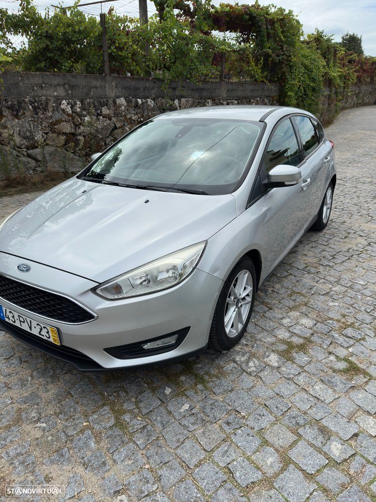 Ford Focus 1.5 TDCi ST-Line - 18