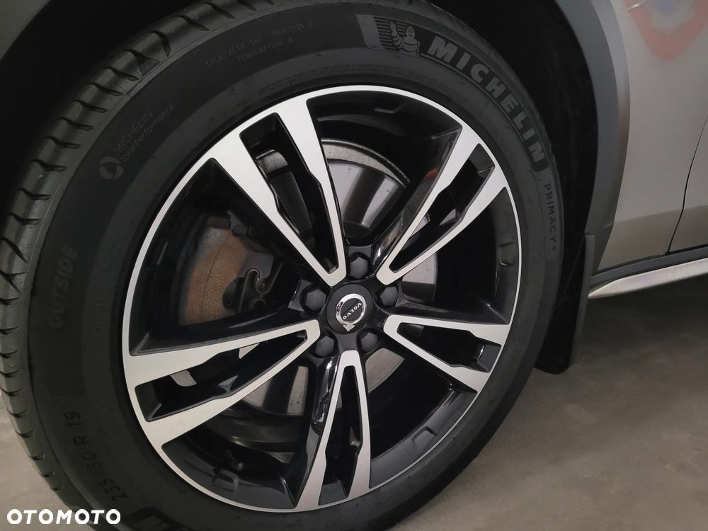 Volvo V90 B5 D AWD Momentum Pro - 14