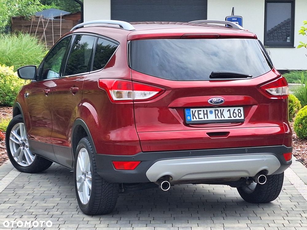 Ford Kuga 1.5 EcoBoost 2x4 Titanium - 14