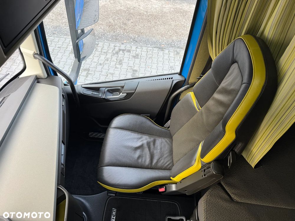 Volvo FH 16 750/RETARDER/SKÓRY/NAVI/XENON/ON1200 L/SPROWADZONY - 31