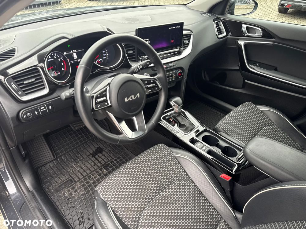 Kia Ceed 1.5 T-GDI Tribute DCT - 10