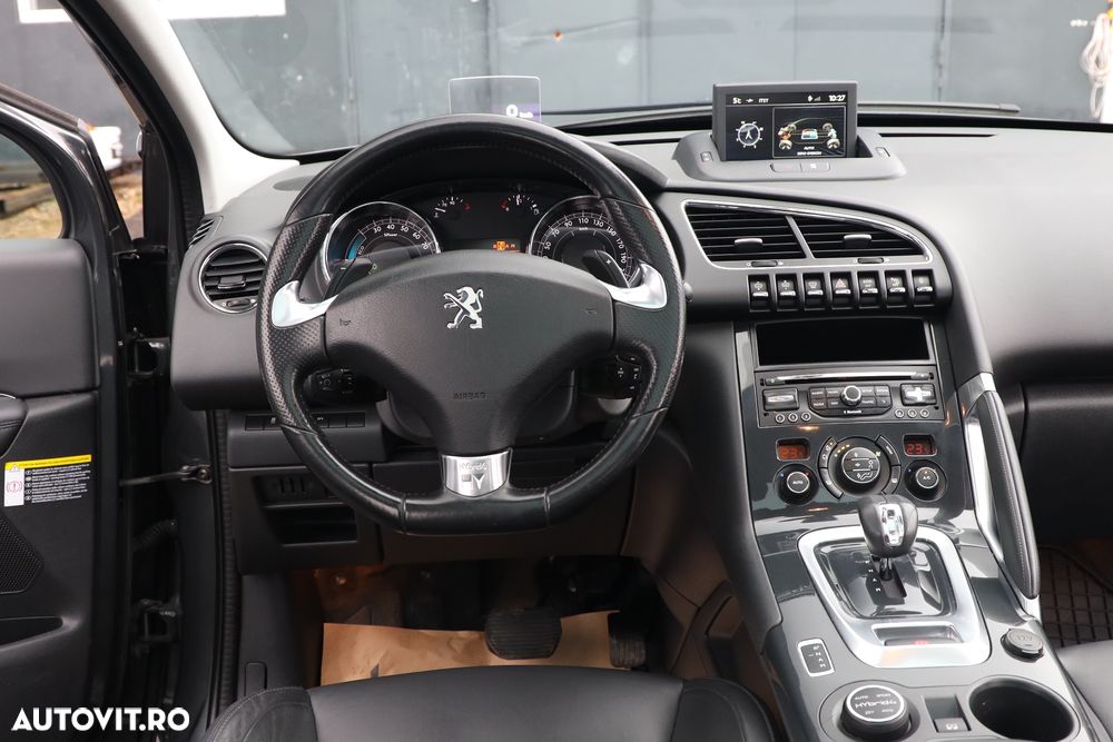 Peugeot 3008 HYbrid4 2.0 HDI FAP ETG + Electric - 5