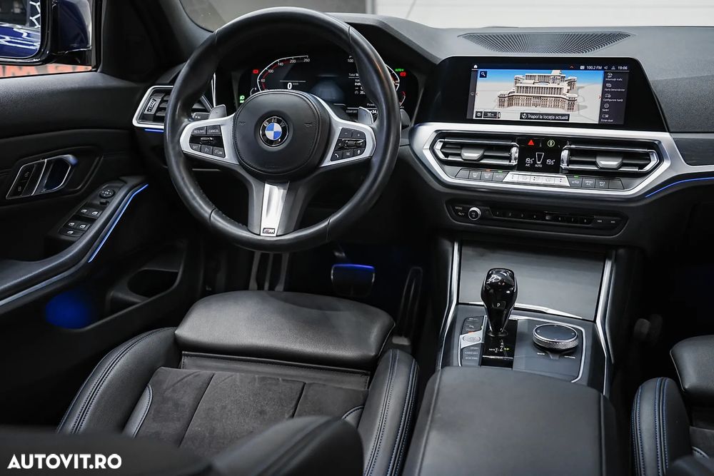 BMW Seria 3 320i AT - 10