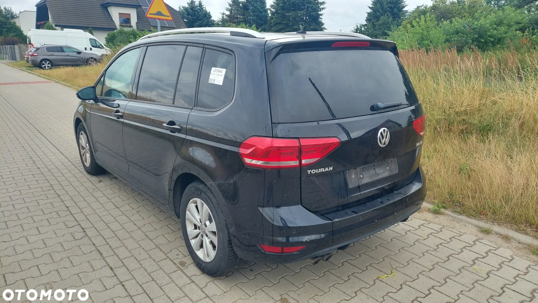 Volkswagen Touran 2.0 TDI BMT Highline DSG - 4