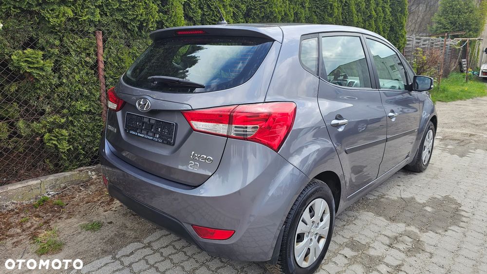 Hyundai ix20 - 7