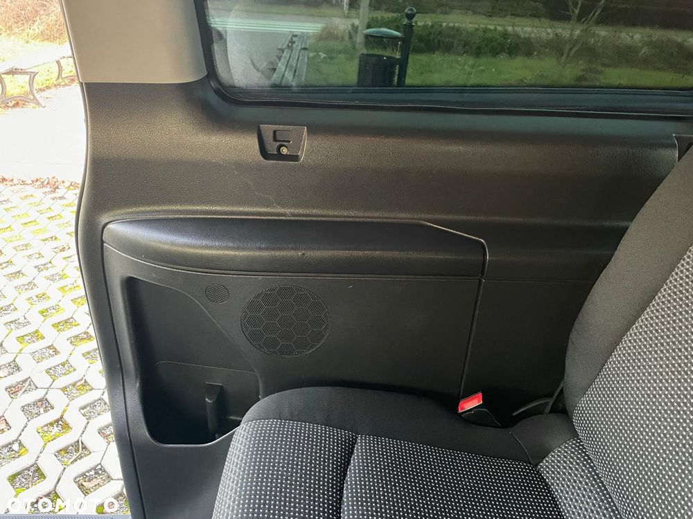 Mercedes-Benz Vito - 29