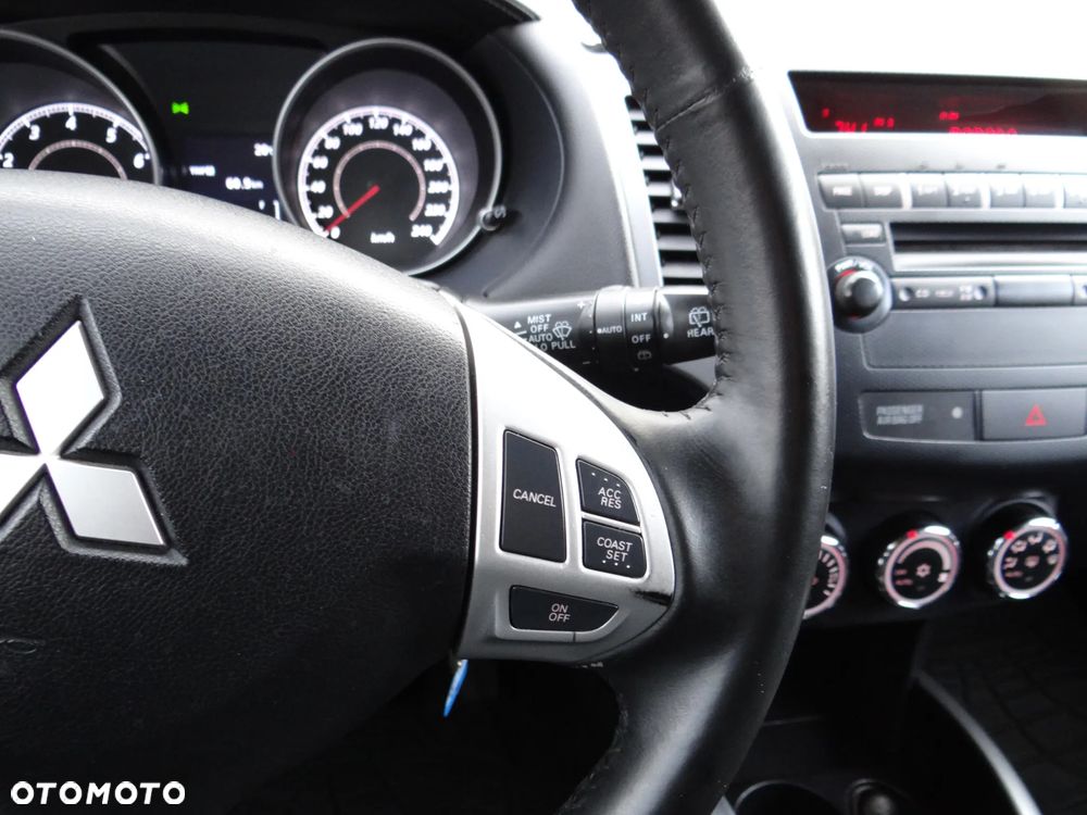 Mitsubishi Outlander 2.0 2WD Edition - 27