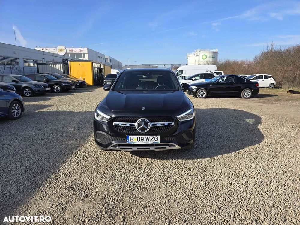 Mercedes-Benz GLA - 1