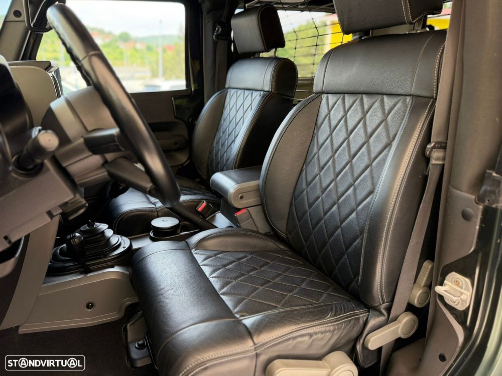 Jeep Wrangler 2.8 CRD MTX Sport - 33
