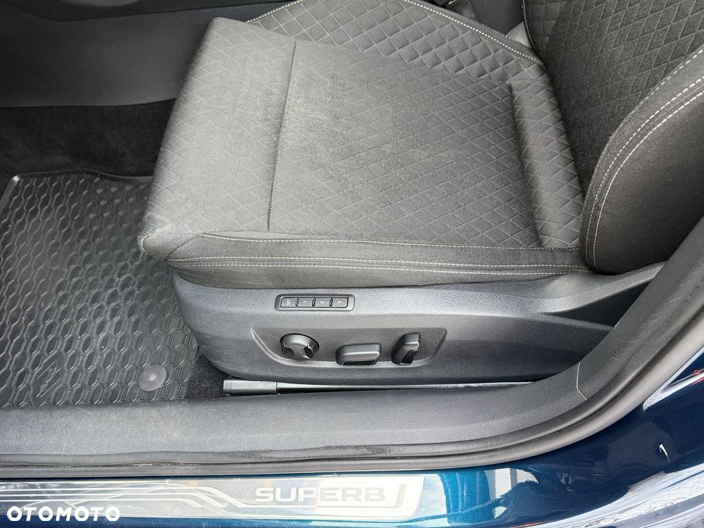 Skoda Superb 2.0 TSI 4x4 DSG Style - 21