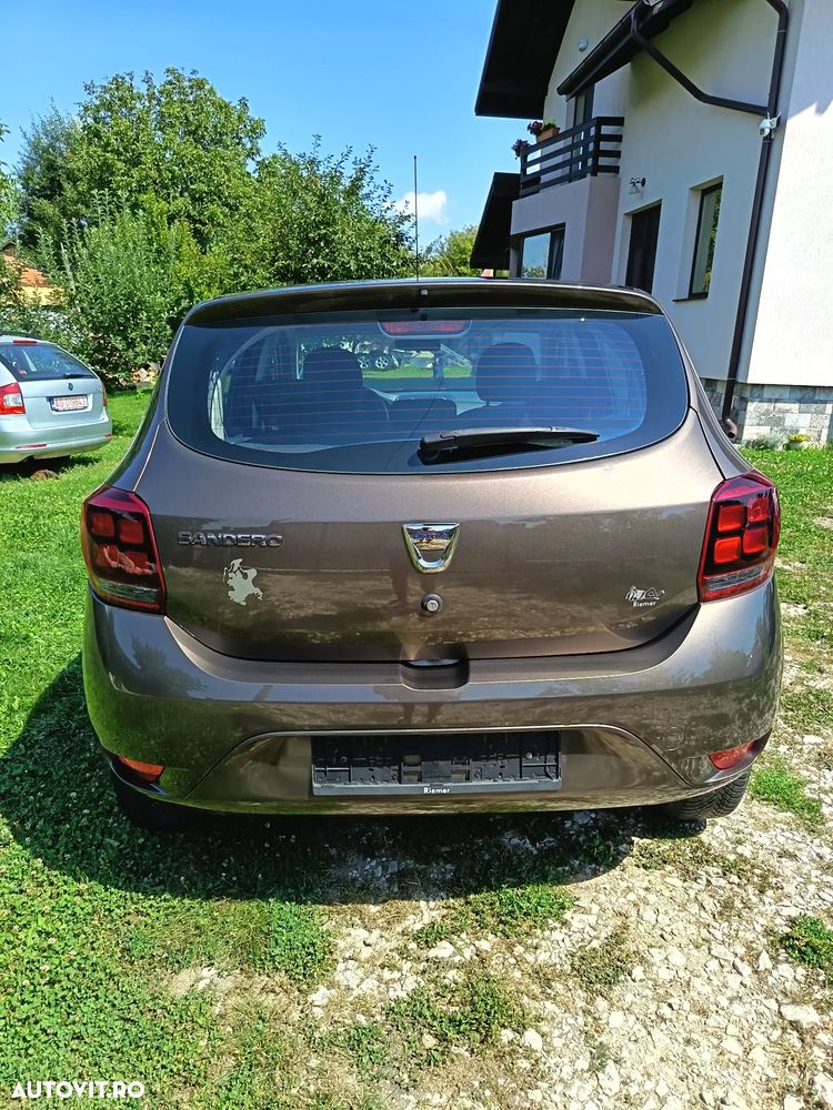 Dacia Sandero 1.0 SCe Laureate - 11