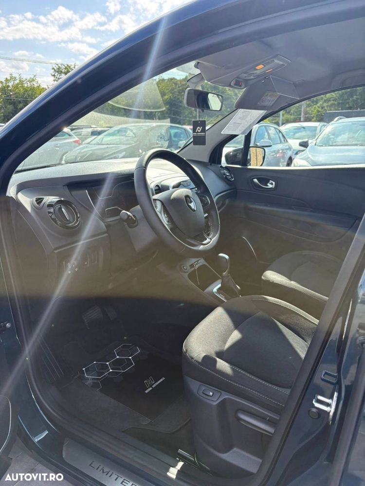 Renault Captur - 12