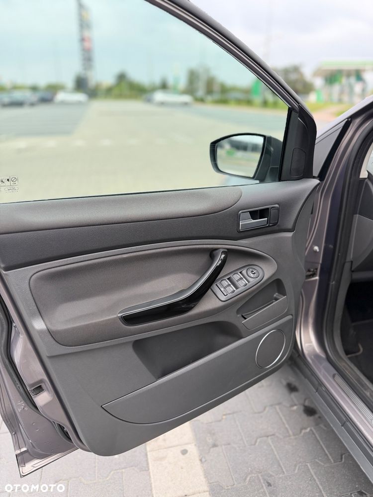 Ford Kuga 2.0 TDCi 4WD Titanium - 11