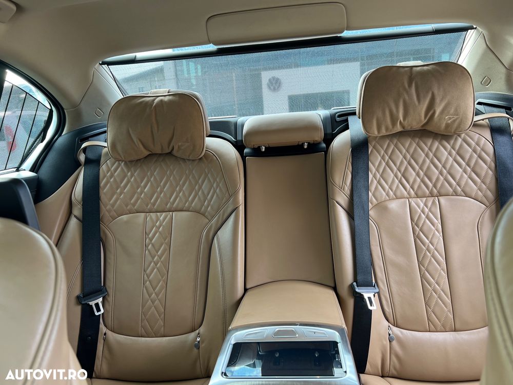 BMW Seria 7 730d xDrive - 22