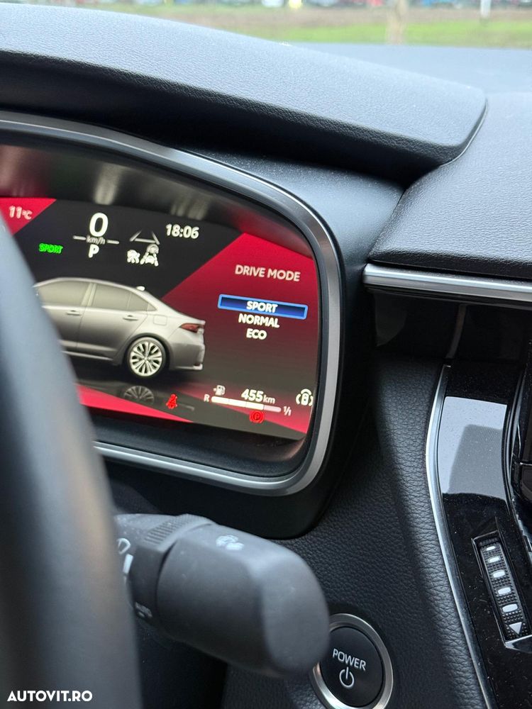 Toyota Corolla 1.8 HSD Dynamic - 9