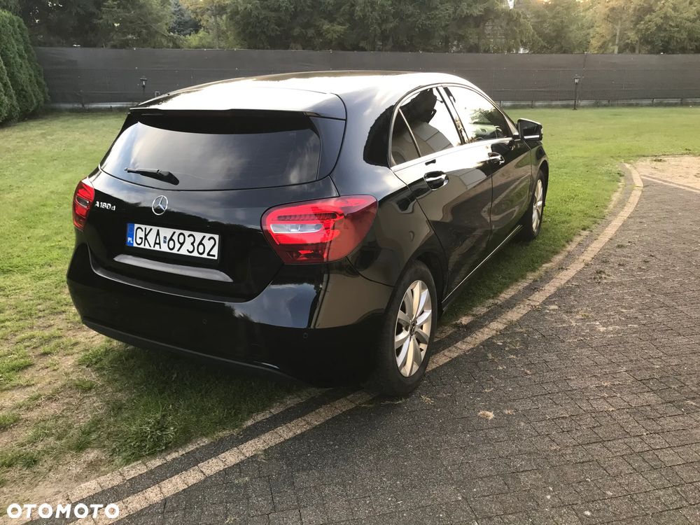 Mercedes-Benz A-Class 2016 photo 4