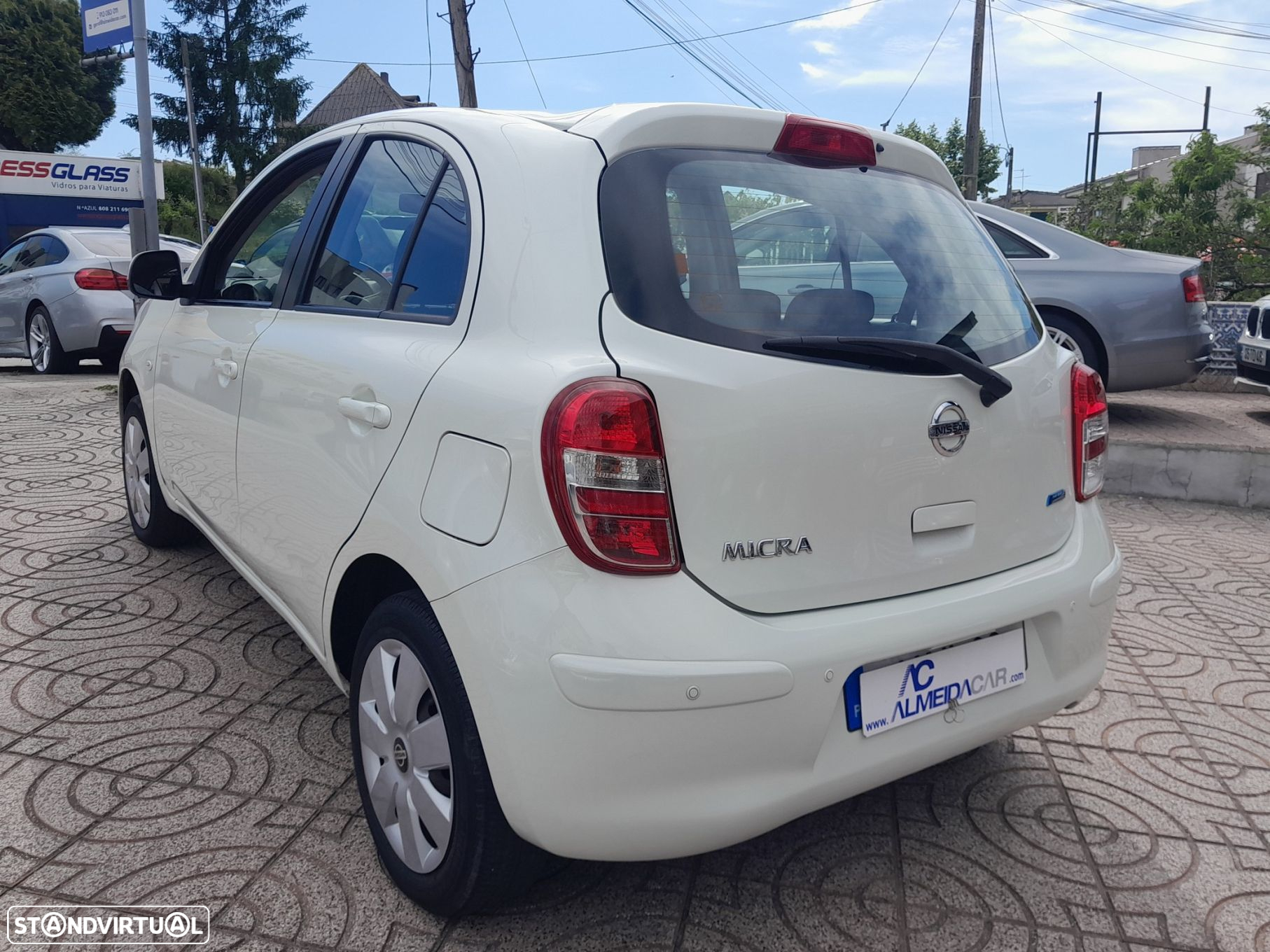 Nissan Micra 1.2 Tekna - 12