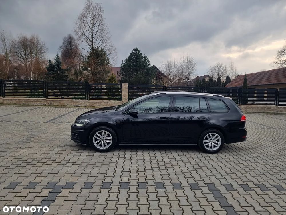 Volkswagen Golf VIII 2.0 TDI R-Line DSG - 5