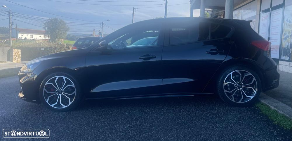 Ford Focus 1.5 EcoBlue S&S Aut. ST-LINE - 8