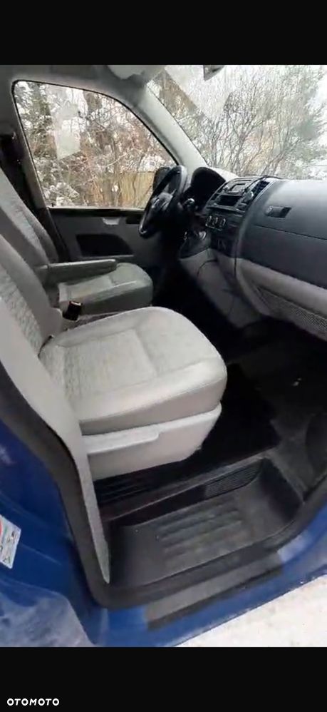 Volkswagen Transporter - 24