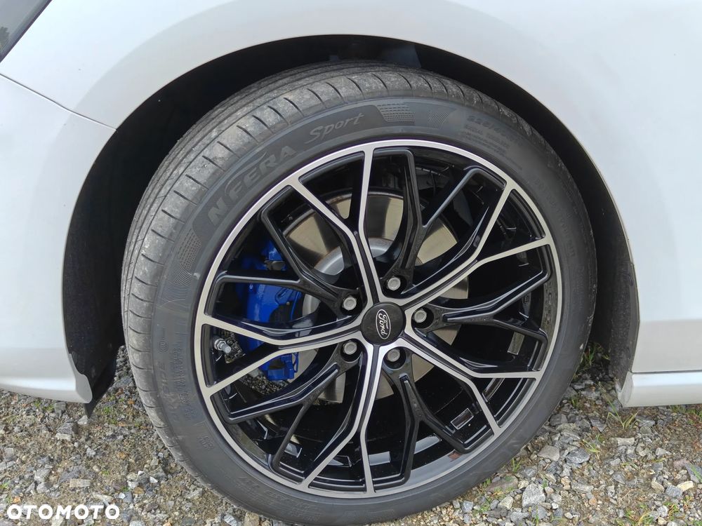 Ford Focus - 19