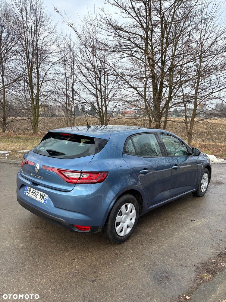 Renault Megane ENERGY TCe 100 EXPERIENCE - 4