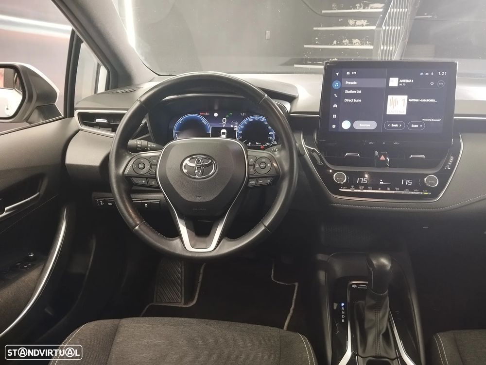Toyota Corolla Touring Sports 1.8 Hybrid Comfort - 14