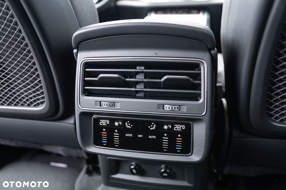 Audi Q7 - 21