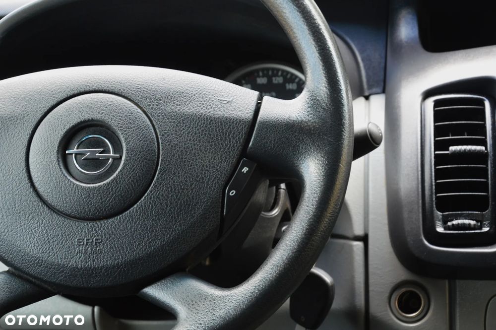Opel Vivaro L2H1 - 23