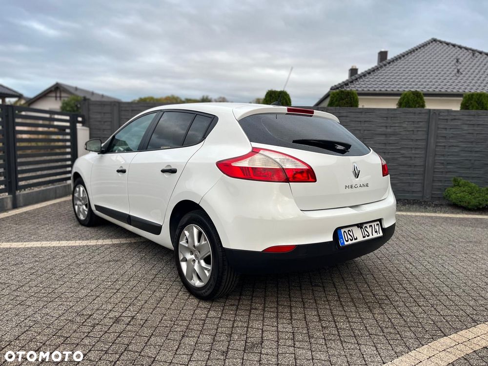 Renault Megane - 11