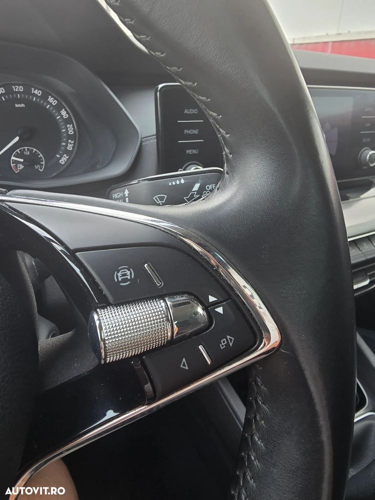 Skoda Octavia 2.0 TDI Ambition - 15