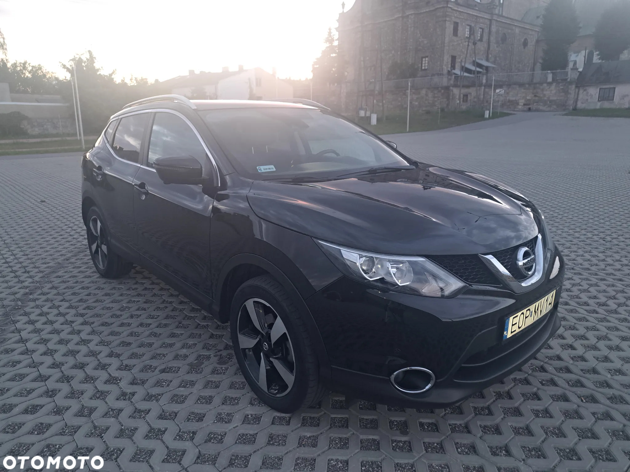 Nissan Qashqai 1.2 DIG-T N-Connecta EU6 - 5
