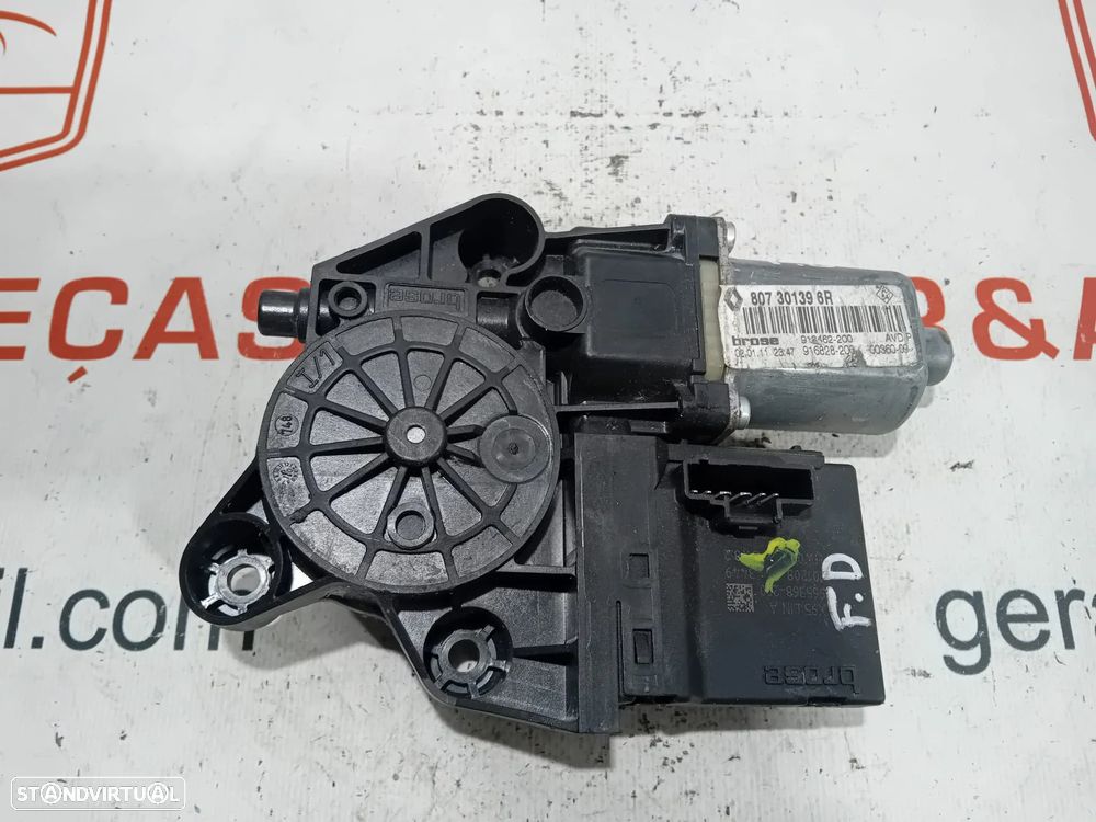 Motor do Elevador Vidros Frente Frontal Direito Renault Megane III 3 Estate 807301396R Original - 1